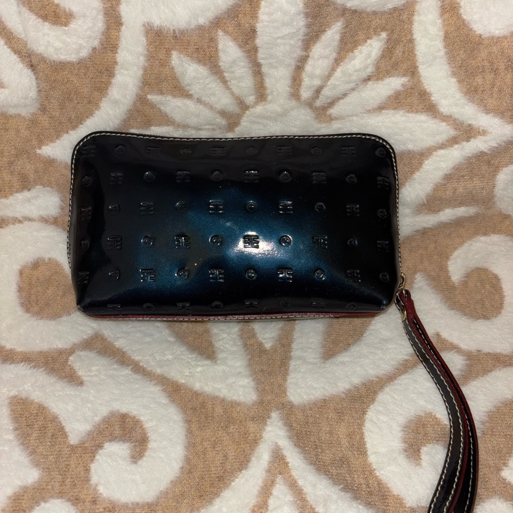 Arcadia Navy Wristlet Genuine Patent Leather